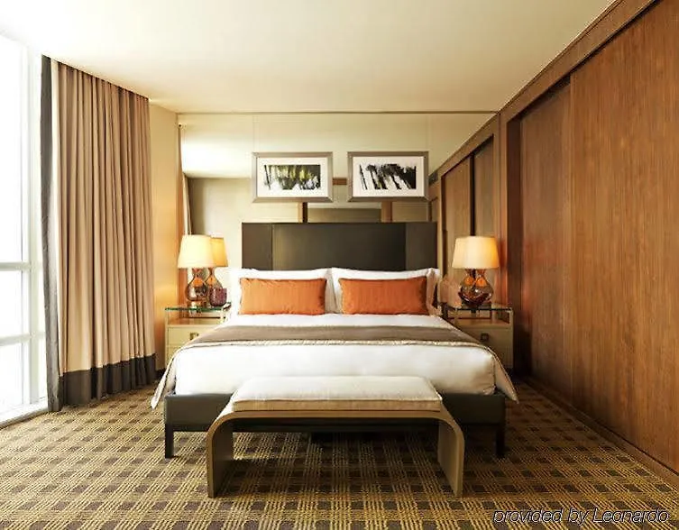 Loden Vancouver Hotel