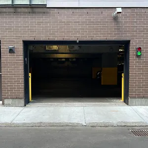 Initial / Yogi+ Parking / Centre-ville De Apartment Québec