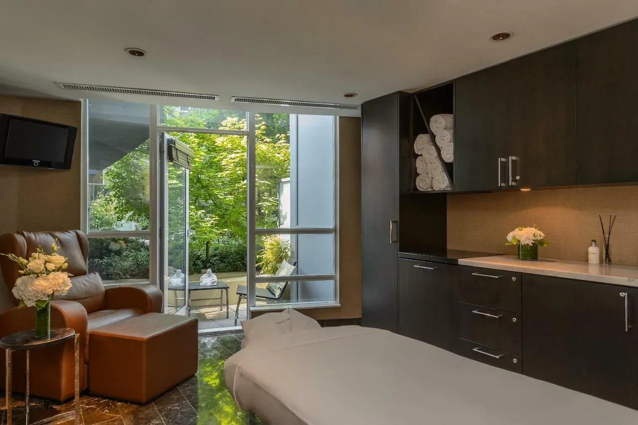 ***** Hotel Loden Vancouver Canada